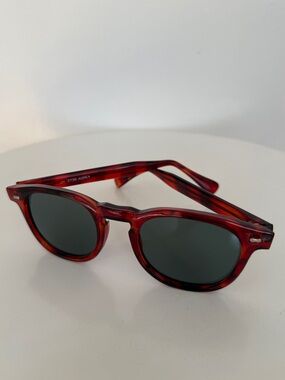 Vintage 90s Red Tortoise Oval Sunglasses Y2K Indie Sleaze Korea OY 2738